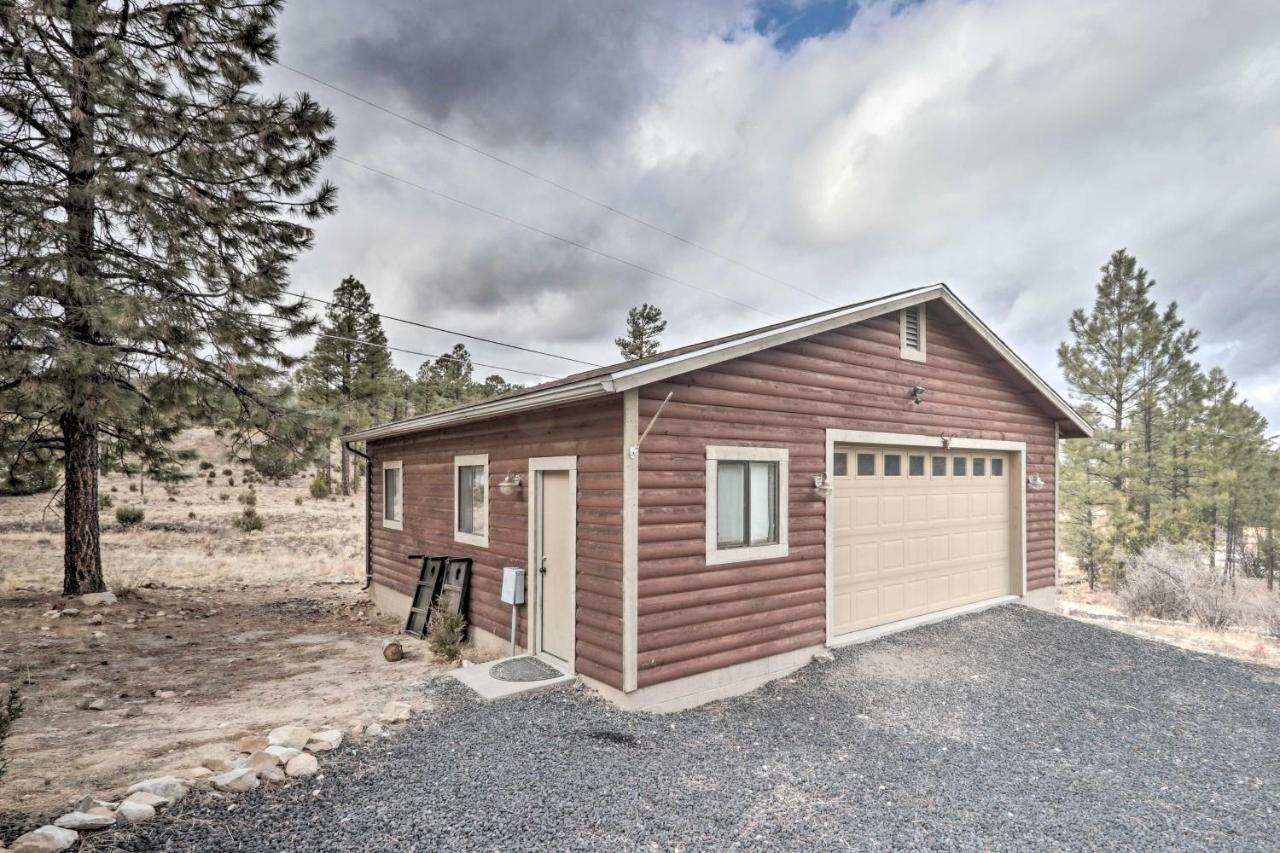 Cozy Heber-Overgaard Cabin With Fire Pit, Game Room! Exterior foto
